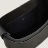 Geantă Hobo medie cu curea, din piele granată Geantă Hobo medie cu curea, din piele granată