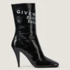 Ghete Givenchy cu bandă pătrată decupată, din piele
