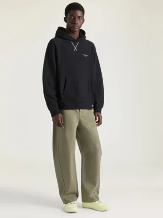 Blugi vopsiți cu cusături couture