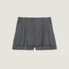 Pantaloni scurți din lână cu pli dublu Pantaloni scurți din lână cu pli dublu