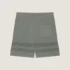 Pantaloni scurți din tricot cu detalii din plasă Pantaloni scurți din tricot cu detalii din plasă