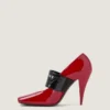 Pantofi cu toc înalt din piele lăcuită, cu linie pătrată decupată și bandă Givenchy Pantofi cu toc înalt din piele lăcuită, cu linie pătrată decupată și bandă Givenchy