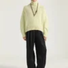 Pulover cu guler înalt și cusături couture din lână de alpaca și iac Pulover cu guler înalt și cusături couture din lână de alpaca și iac