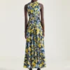Rochie cu tăieturi și imprimeu floral Rochie cu tăieturi și imprimeu floral