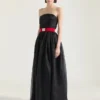 Rochie de seară bustieră din organza Rochie de seară bustieră din organza