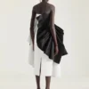 Rochie de seară bustieră drapată din satin cu detaliu fundă