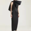 Rochie de seară din satin cu detaliu în formă de fundă Rochie de seară din satin cu detaliu în formă de fundă