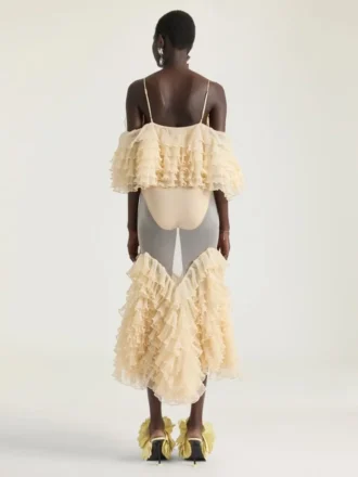 Rochie lungă cu volane din tricot ultrafin Rochie lungă cu volane din tricot ultrafin